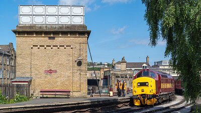 Keighley (KWVR)